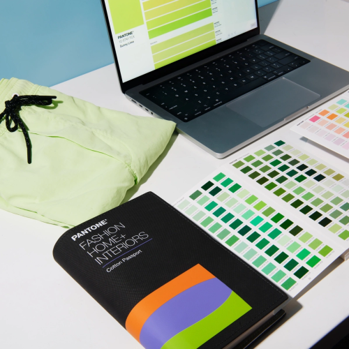 Pantone Fashion, Home + Interiors Cotton Passport